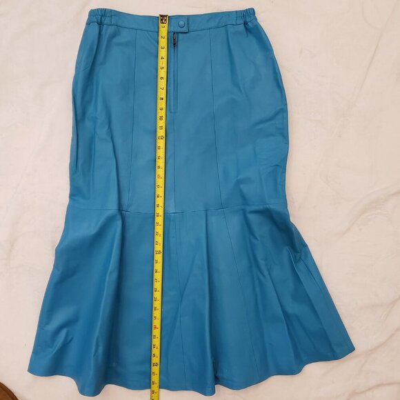 Donna Lepure NY Blue Lambskin Leather Embellished jacket/skirt size 2L Vintage - Picture 8 of 16